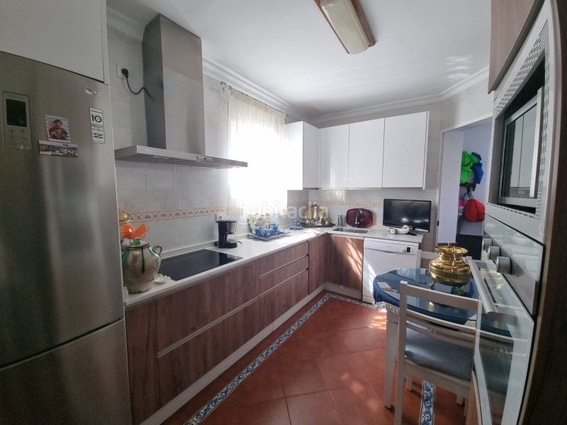 Foto a67593e7-fa24-4633-9415-c1c66af8d3d5. Casa a jardín Lucena Lucena