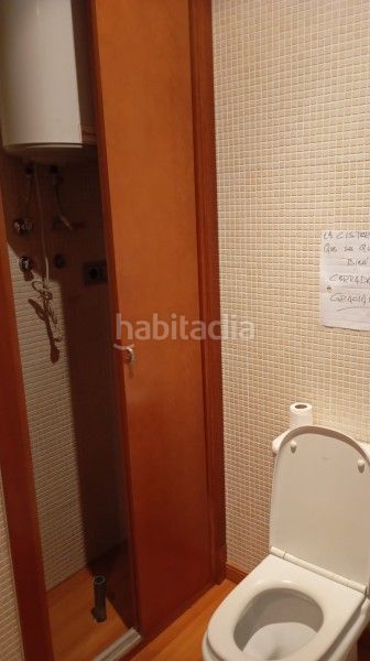 Foto bcfa0cc9-9f7d-4b4f-88da-1fe4d676abec. Lloguer local comercial a Centro Lucena