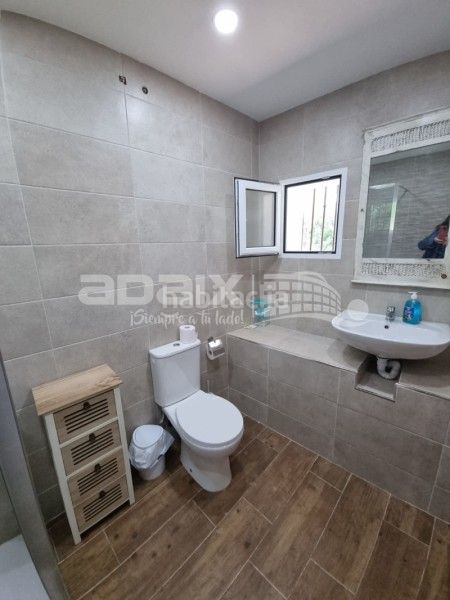 Foto df30f5e4-490d-4043-9e29-ac814ad67a50. Lloguer pis a Poleares Lucena