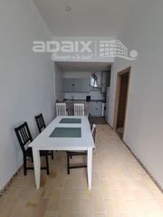Rent Flat in Poleares. Piso en alquiler en la torca lucena, córdoba
