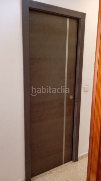 Foto 3f45a2f6-263f-4d08-8f9f-12ff222a9fe9. Pis a Poleares Lucena