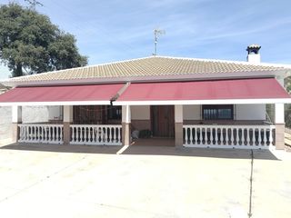 Country house in Iznájar. Casa rural en venta en  iznájar, córdoba
