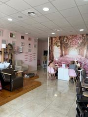Local Comercial a Avenida Blas Infante