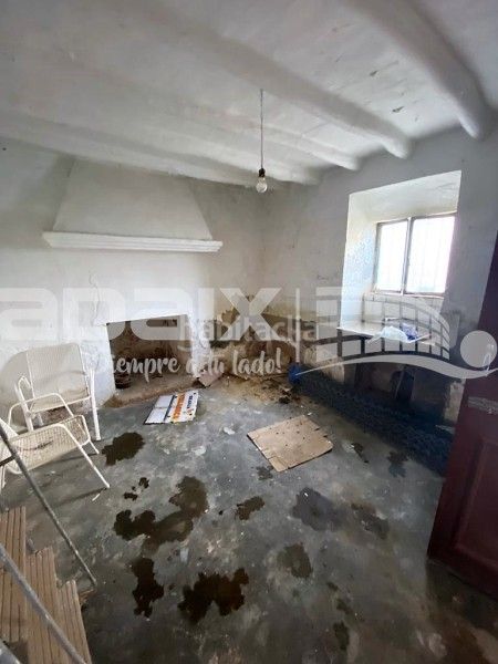 Foto a5e3149b-609b-435f-a3f7-d5ea6aa3494d. Casa a Rute