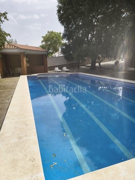 Foto 0b24ed72-1c31-46d6-8fa0-0579b91dbda3. Masia amb piscina a Poleares Lucena