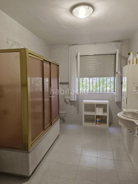 Foto 177d2f1d-9a91-4274-9bef-f7cdd13f6a01. Masia amb piscina a Poleares Lucena
