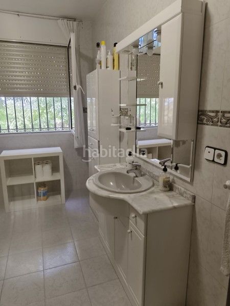 Foto 203704b5-9ed7-4422-8eb0-68014757c5ff. Masia amb piscina a Poleares Lucena