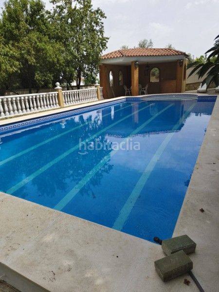 Foto 53af80f1-8c9d-47b4-b4ce-67ee6df0abaa. Masia amb piscina a Poleares Lucena