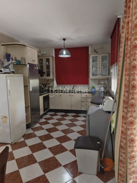 Foto ad6f670d-f317-49b5-8f2d-cb20542bf363. Masia amb piscina a Poleares Lucena
