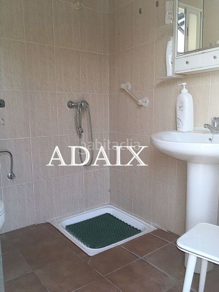 Foto 188d9769-ddb4-4433-9533-85b3a21ef58d. Mas avec chauffage parking piscine dans Rute