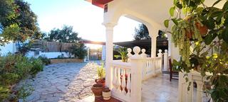 Finca rústica a Altos de Estepona. Finca con dos viviendas independientes, la cala, estepona