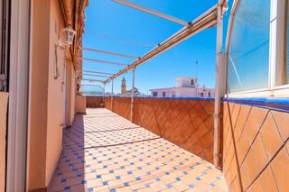 Pis a Centro. Ático centro estepona
