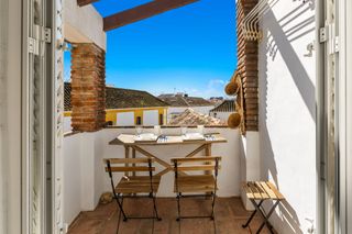 Reihenhaus en Centro. Casa mata en el coraz�n de estepona