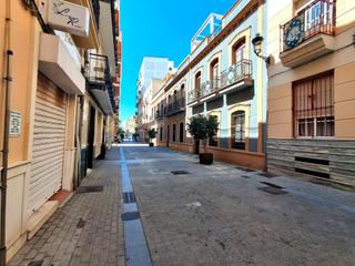 Pis en Calle alfonso xii 21. Piso en pleno centro de huelva