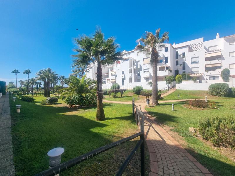 Foto 43a97b46-41b4-40c4-942d-153f410c632c. Piso fantastico piso en primera línea de playa en Islantilla