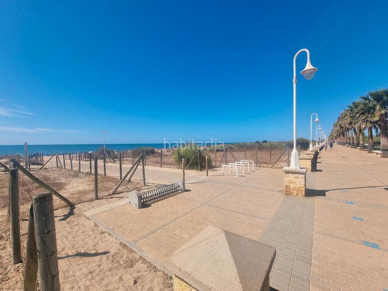 Foto ff366f96-fd5b-4e31-a705-ab270b758c67. Piso fantastico piso en primera línea de playa en Islantilla