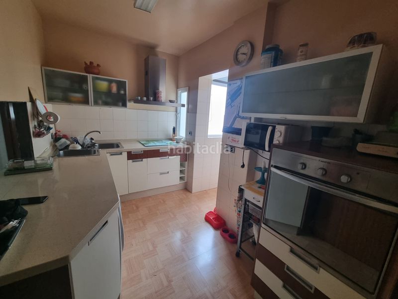 Foto 007abea5-c8dd-4d9a-8bb8-e57a5e320d4d. Pis a Isla Chica Huelva