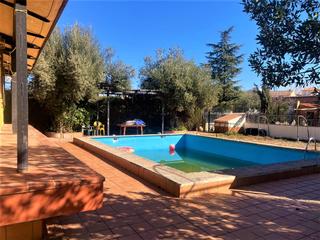 Xalet  Ue-15. Chalet independiente ogijares