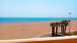 Pis en Avenida de sudamrica 1. Primera lnea de playa, frontal
