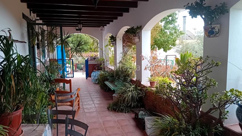 Foto 68641633-3b73-4dab-916a-ea6d706053fe. Masia amb xemeneia a Felix