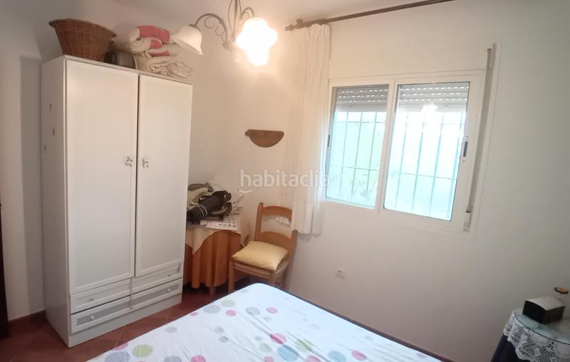 Foto bafbb471-b113-43bc-996b-5d6fdd15bc70. Masia amb xemeneia a Felix