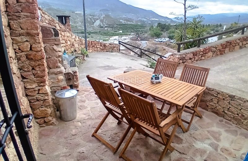 Foto 26b20394-d9ff-429d-861a-632539677fb4. Casa a calle celia viñas 13 a Terque