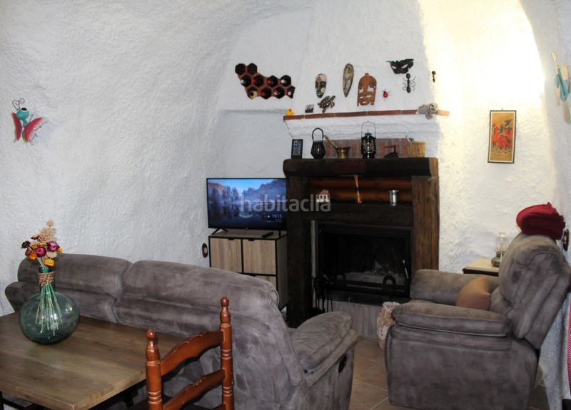 Foto b03dae60-675f-4d80-96a4-f8bd0f5fd2e8. Casa a calle celia viñas 13 a Terque