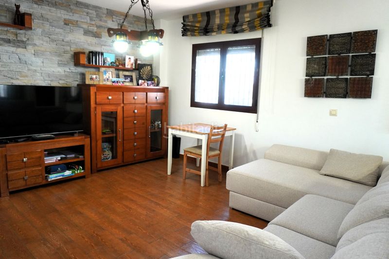 Foto 1bd7f7f8-39a2-4905-a4c6-fea728d69411. Casa aparellada a Pozo de los Frailes-Presillas-Albaricoques Níjar