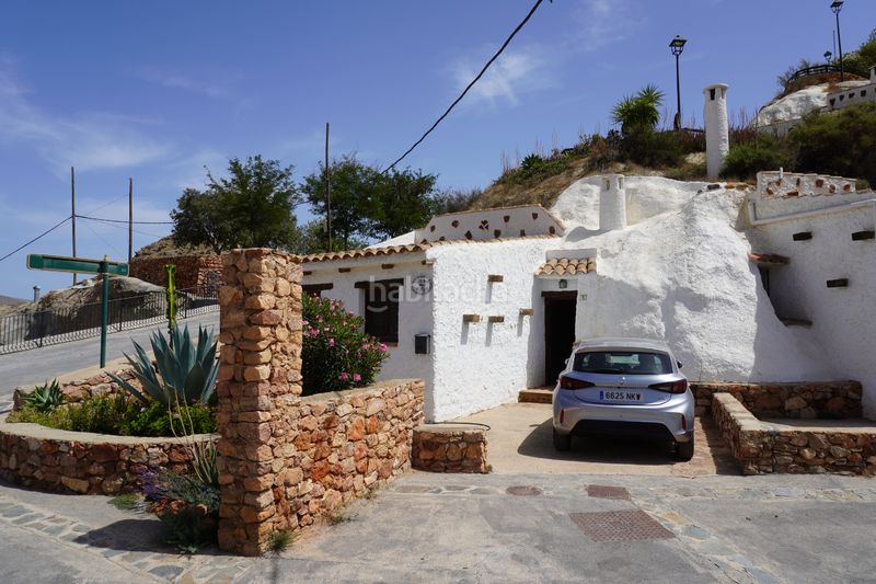 Foto 012326f9-2ec2-4027-9db7-67d58b8fdf0b. Casa amb xemeneia a Terque