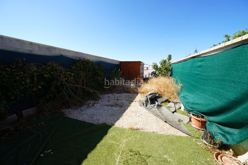 Foto ae56d96d-80a4-4f1e-b219-63146bab8290. Casa adossada amb aparcament a Enix