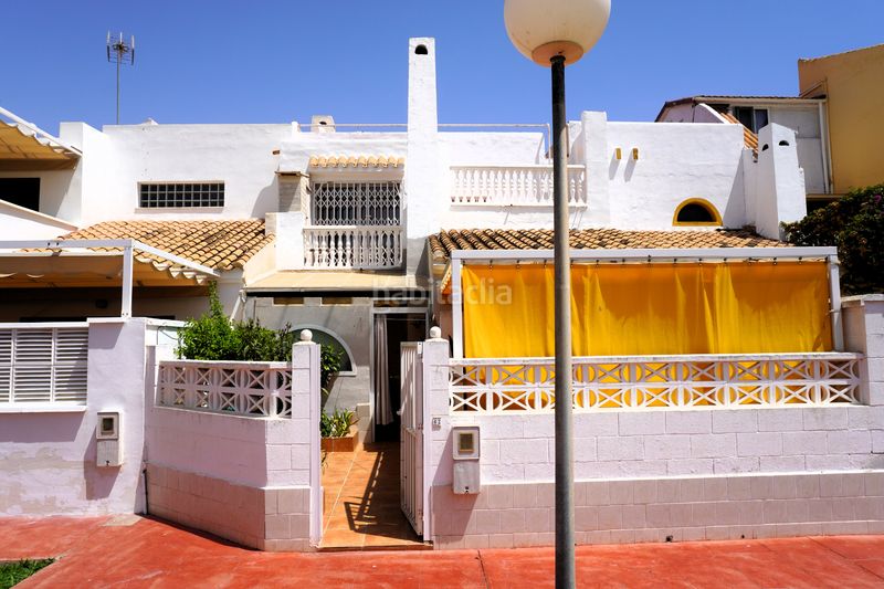 Foto a1814911-247c-457a-8c57-73fd0e466014. Casa adossada amb piscina a El Sabinar-Urbanizaciones-Las Marinas-Playa Serena Roquetas de Mar