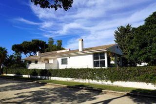 Chalet  Calle río ter 14. Chalet independiente en roquetas de mar - oportunidad única