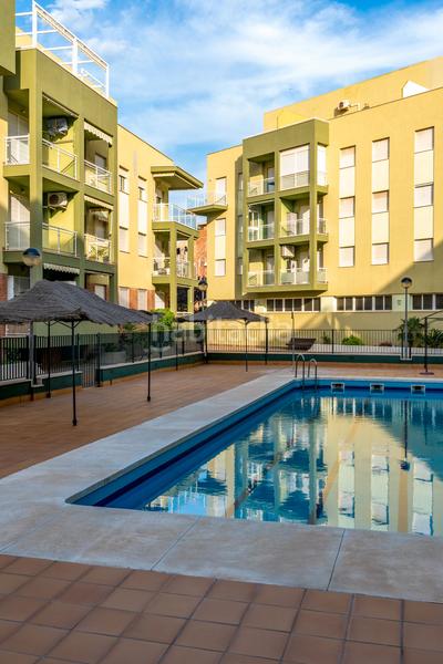 Foto 310cd57d-fa14-4ede-9daa-d46e738a26a4. Rent apartment in calle yuca 6 in Torrenueva Motril