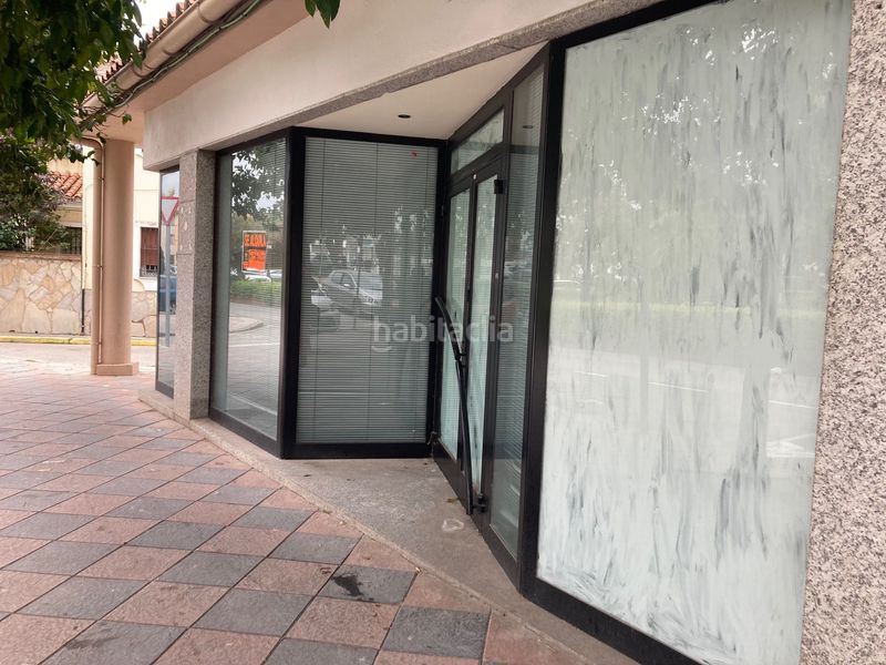 Foto 81dd864a-4eb4-48a9-bb37-836d58ef8ade. Location local commercial avec chauffage dans Barrios (Los)
