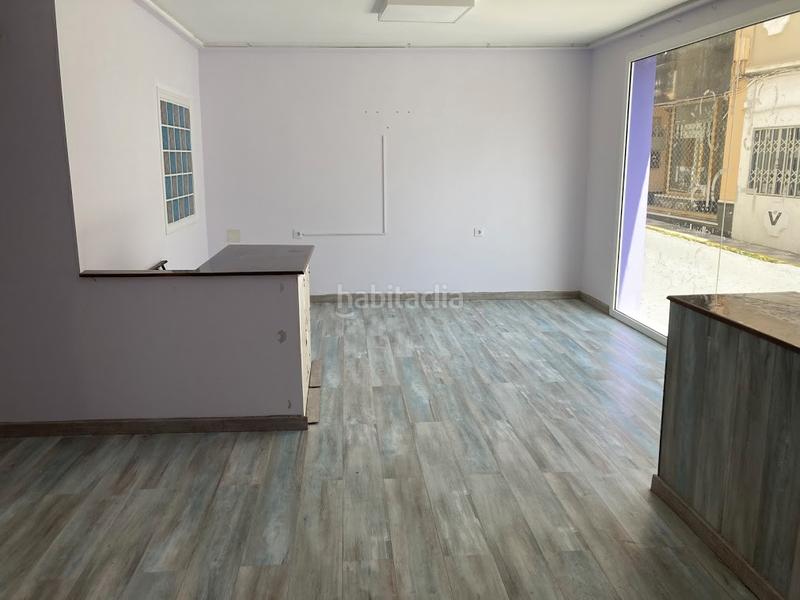 Foto 4e491faa-fab9-47e4-8ec5-fecb75f9e031. Locale commerciale in calle maldonado 3 in Barrios (Los)