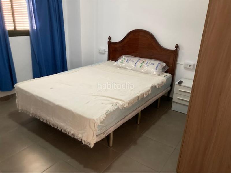 Foto c23dc7bc-ef9a-44f8-a620-8c773283b1c2. Haus mit kamin in Barrios (Los)