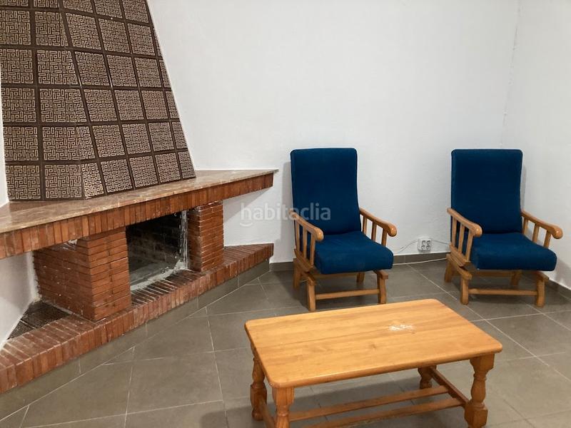 Foto dfa01656-8e8c-47d1-b08c-6196a2c64390. Haus mit kamin in Barrios (Los)