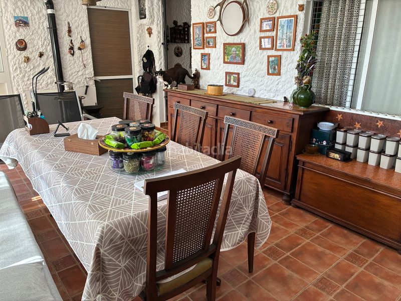 Foto ffb0f136-47a4-40b3-8d11-3af06e4bf3b7. Casa amb xemeneia aparcament piscina a Barrios (Los)