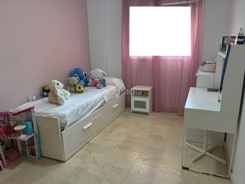Foto 0a51e244-b4aa-4110-b957-41582fd73a3c. Pis a calle austria 2 a Barrios (Los)