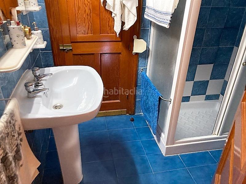 Foto 5c4e6ea3-a54d-4a55-bb94-68c2983f24b5. Casa en santa rosa-planta baja y sotano en parcela grande en Barrios (Los)