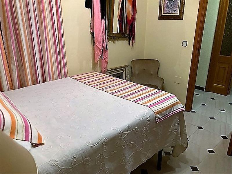 Foto a7240bd8-2994-4f0b-9f2b-aa430eb17ed4. Casa en santa rosa-planta baja y sotano en parcela grande en Barrios (Los)