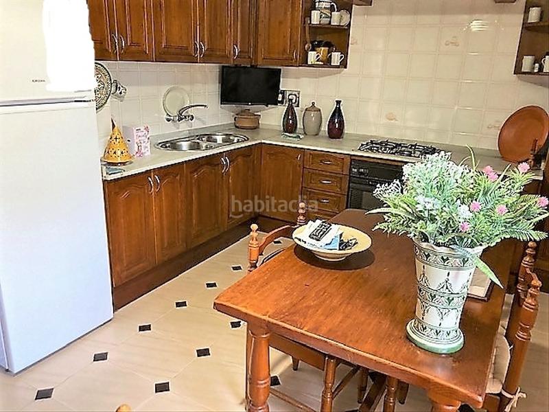 Foto aea44656-8bd2-4c91-bbd8-942e3a0f0ca3. Casa en santa rosa-planta baja y sotano en parcela grande en Barrios (Los)