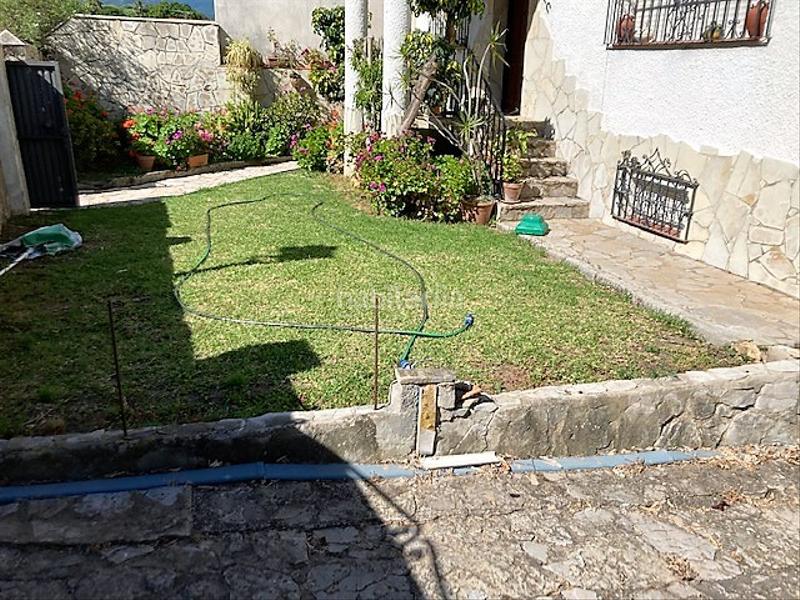 Foto c34cb7cc-cc2c-42fd-9db8-2cda710f95c8. Casa en santa rosa-planta baja y sotano en parcela grande en Barrios (Los)