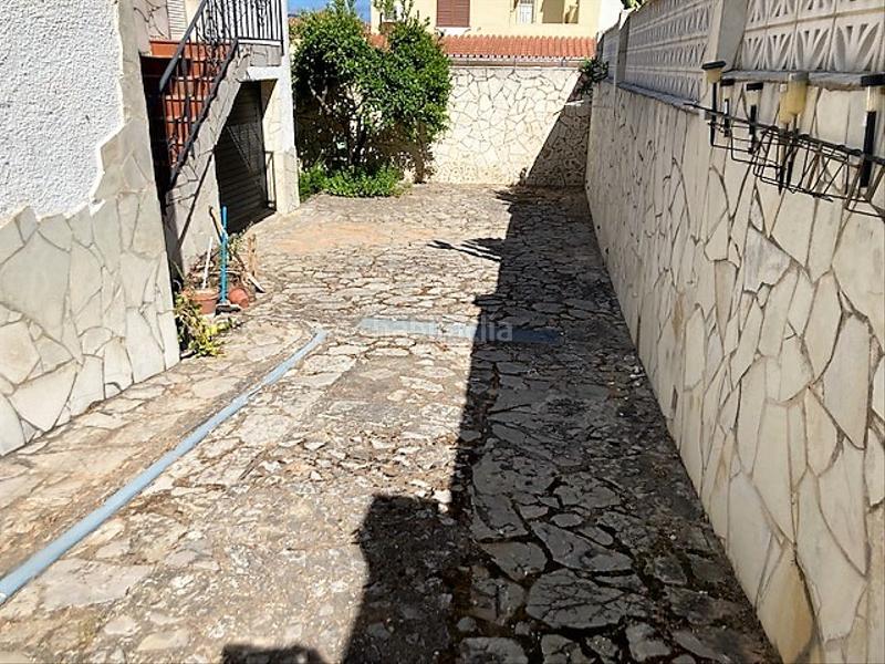 Foto e2ca588c-57c5-46bd-9634-05d3d806b8d2. Casa en santa rosa-planta baja y sotano en parcela grande en Barrios (Los)
