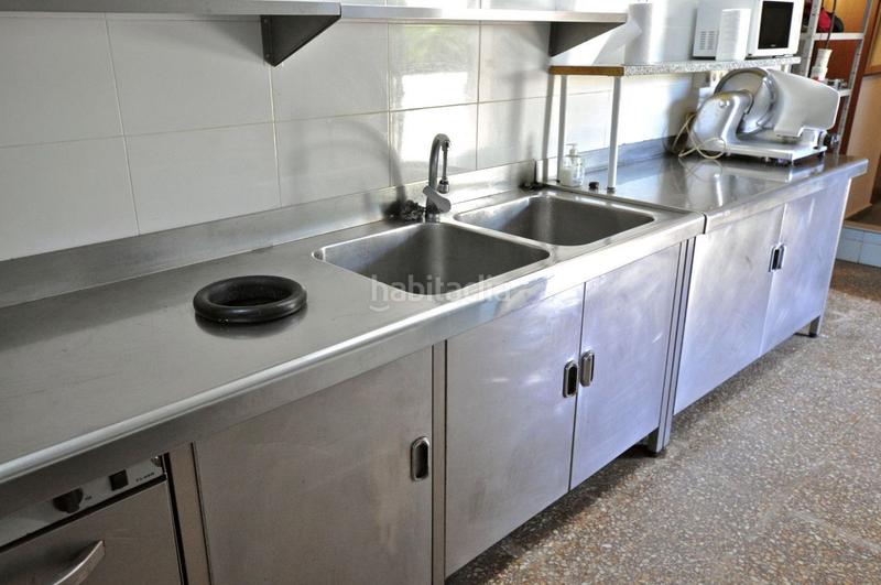 Foto 4fbc9a6a-7877-47a8-9786-063bfd94244a. Chalet y restaurante se vende en Las Rotas / Les Rotes Dénia