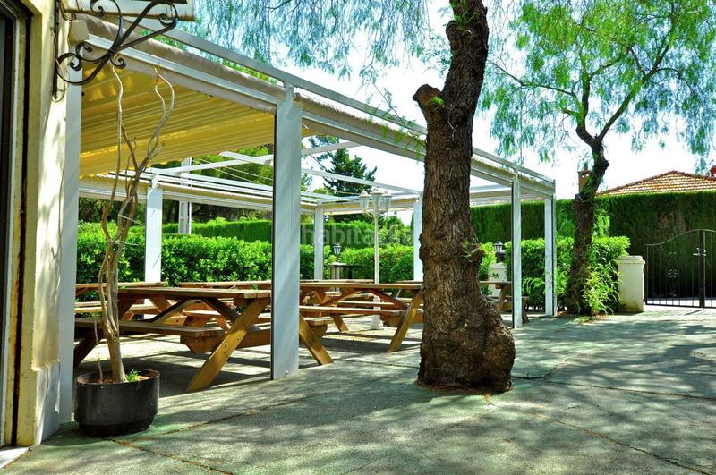 Foto 7495ae21-f7eb-436c-98a3-7369d72a1223. Chalet y restaurante se vende en Las Rotas / Les Rotes Dénia