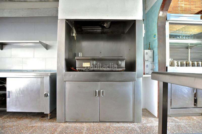 Foto ac9b8050-5bc9-4741-a708-022b9eac71f3. Chalet y restaurante se vende en Las Rotas / Les Rotes Dénia