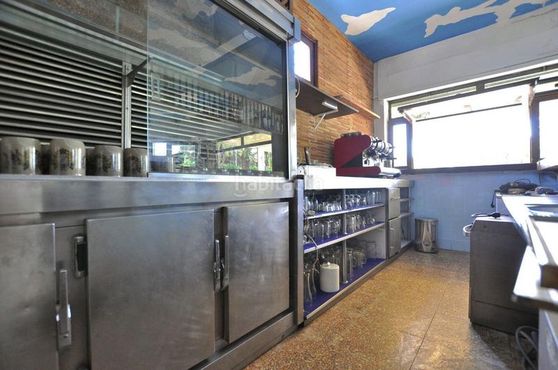 Foto cb1e7fdc-f36b-43b6-9beb-57ca5227d92c. Chalet y restaurante se vende en Las Rotas / Les Rotes Dénia