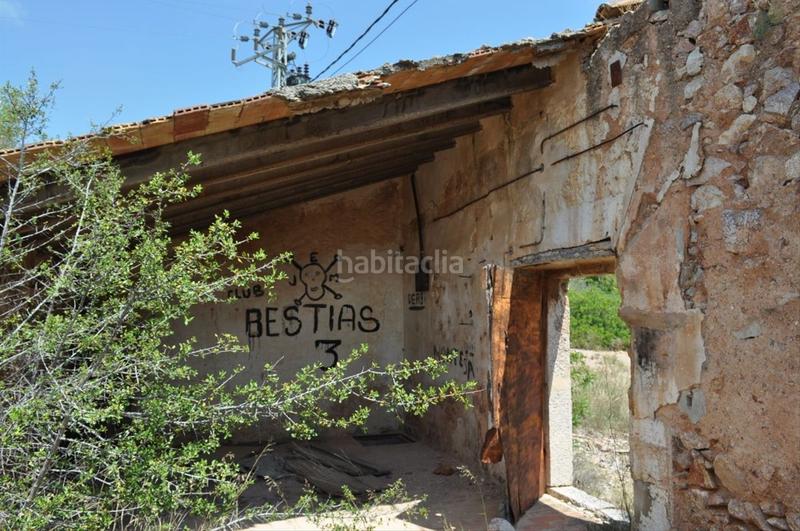 Foto 63710abe-2853-4a24-a06d-4af2fbfb31cc. Fondo rustico in camí del barranc de la llet 26 in Tortosa