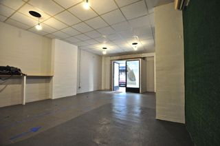 Lloguer Local Comercial a Carrer del ceramista ros 18. Insonorizado paredes y techos